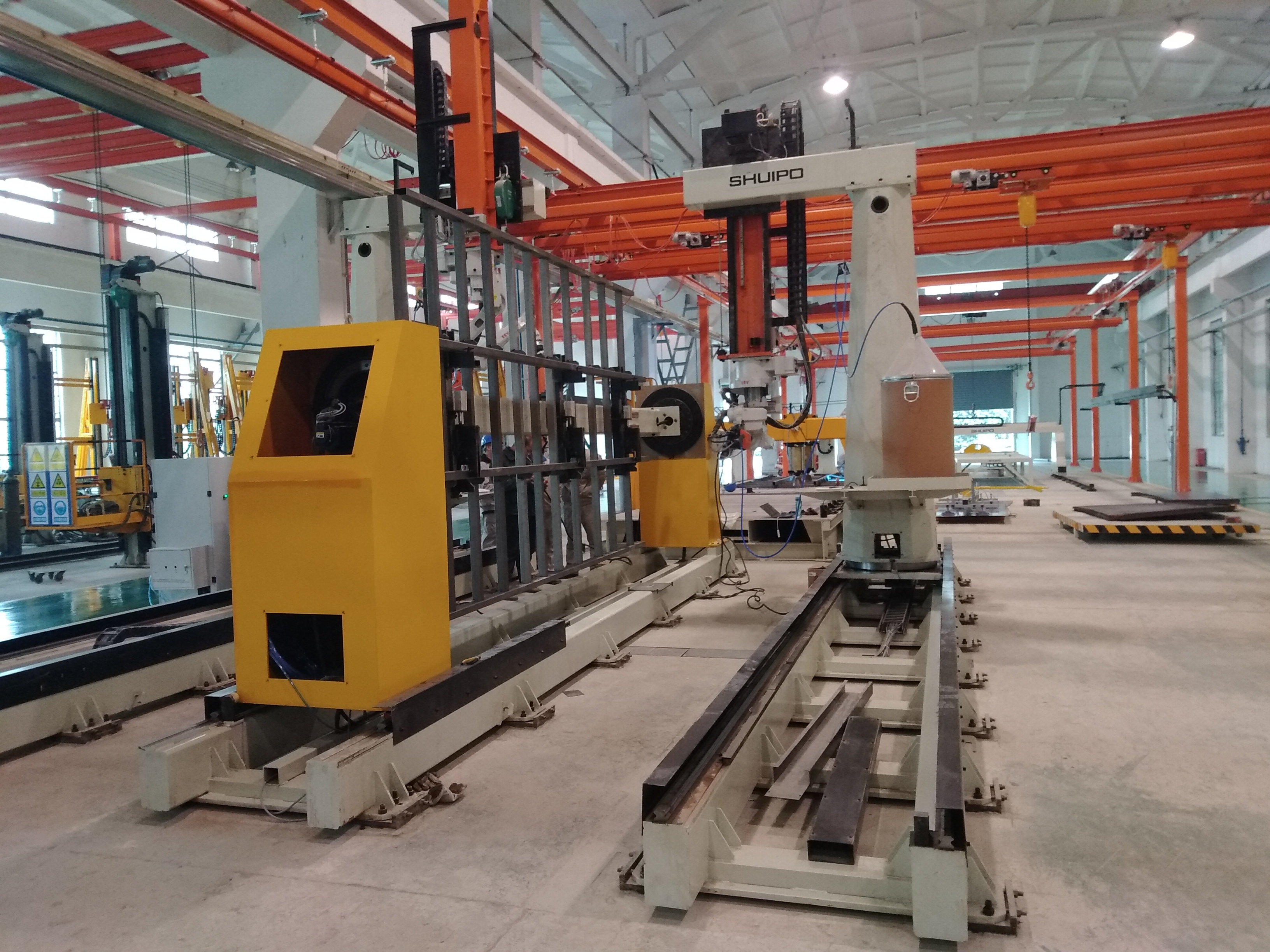 Intelligent Production Line for Cargo Boxes