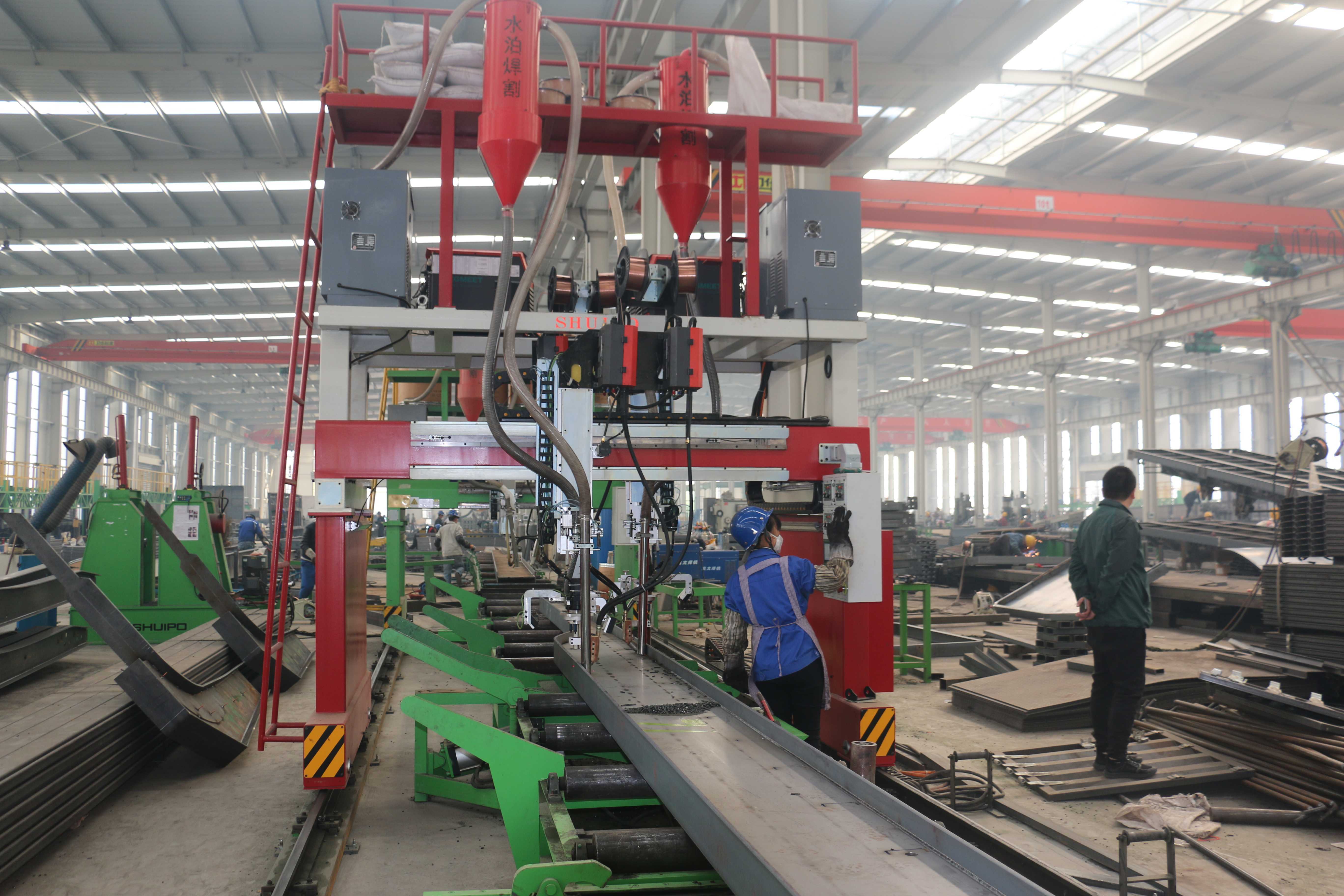 The semi-trailer chassis intelligent production line