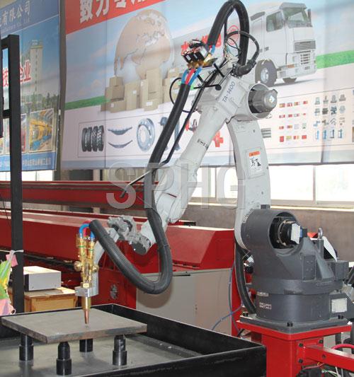 Groove Cutting Robot